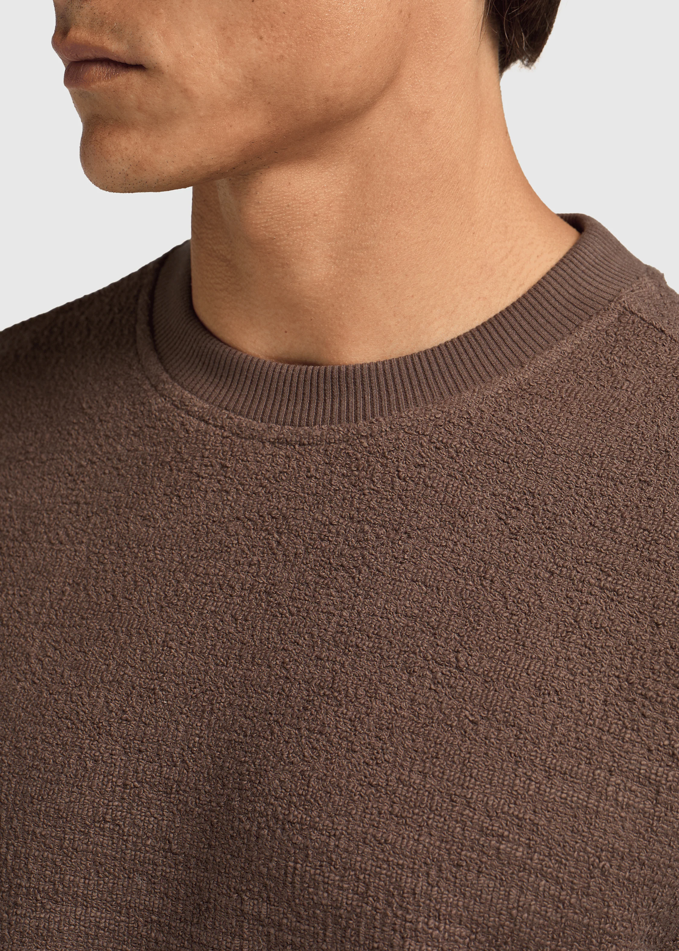 Bouclé Tee - Brown - Image 4