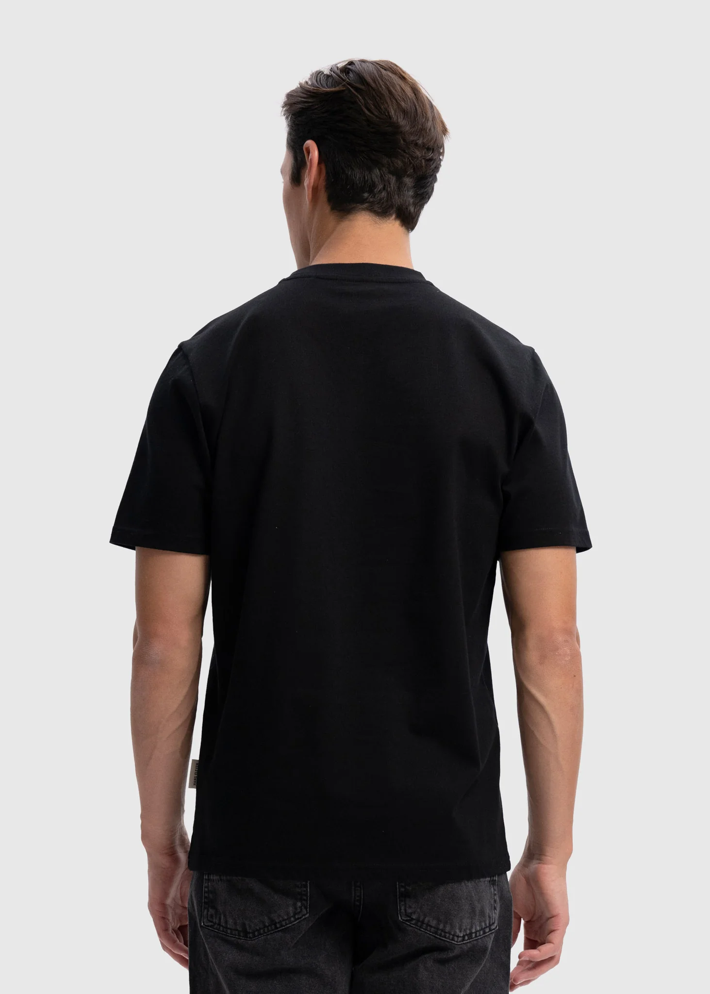 Heavy Regular Premium Tee - Black - Image 4