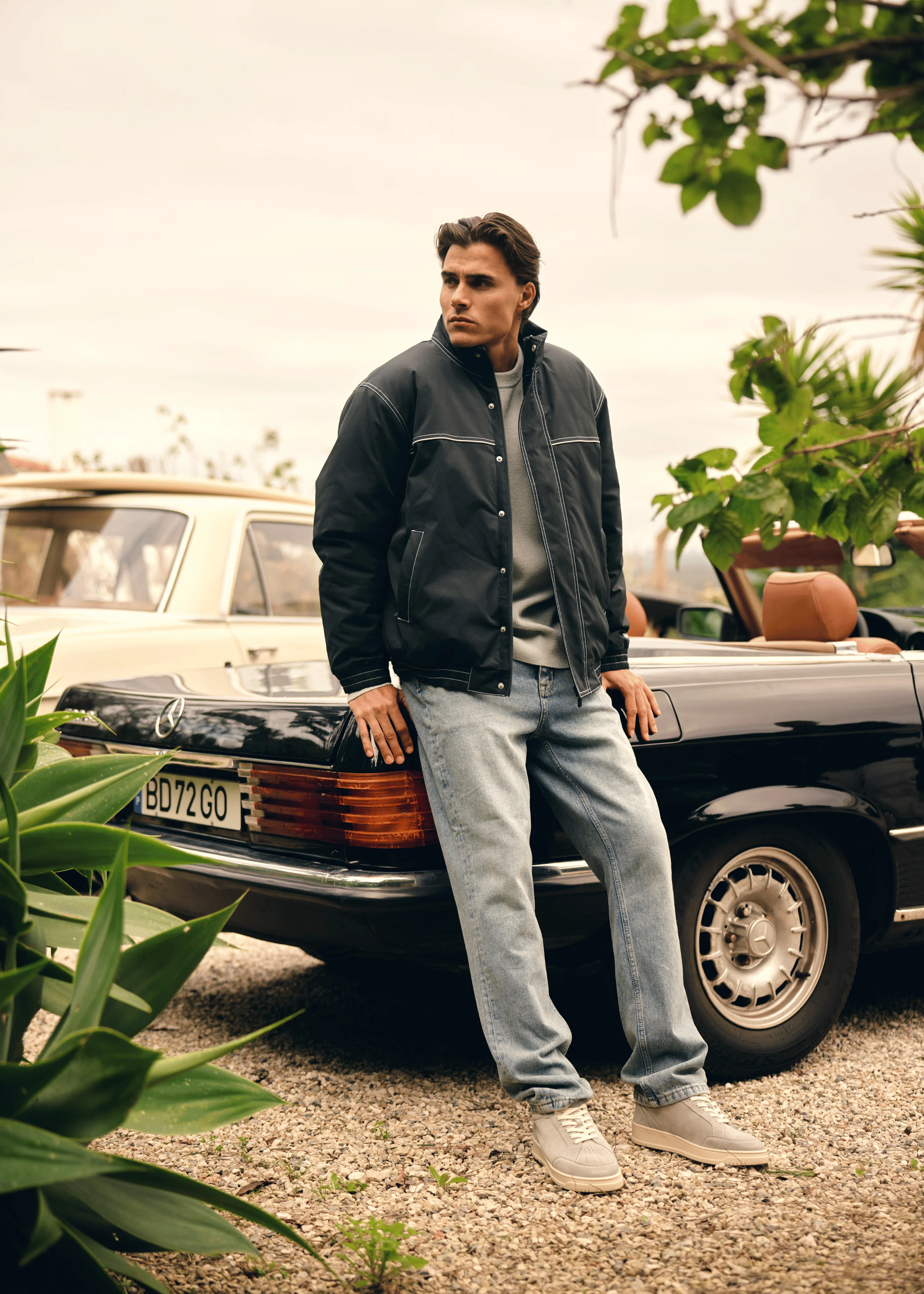 Two Tone Jacket - Off Black - Image 3