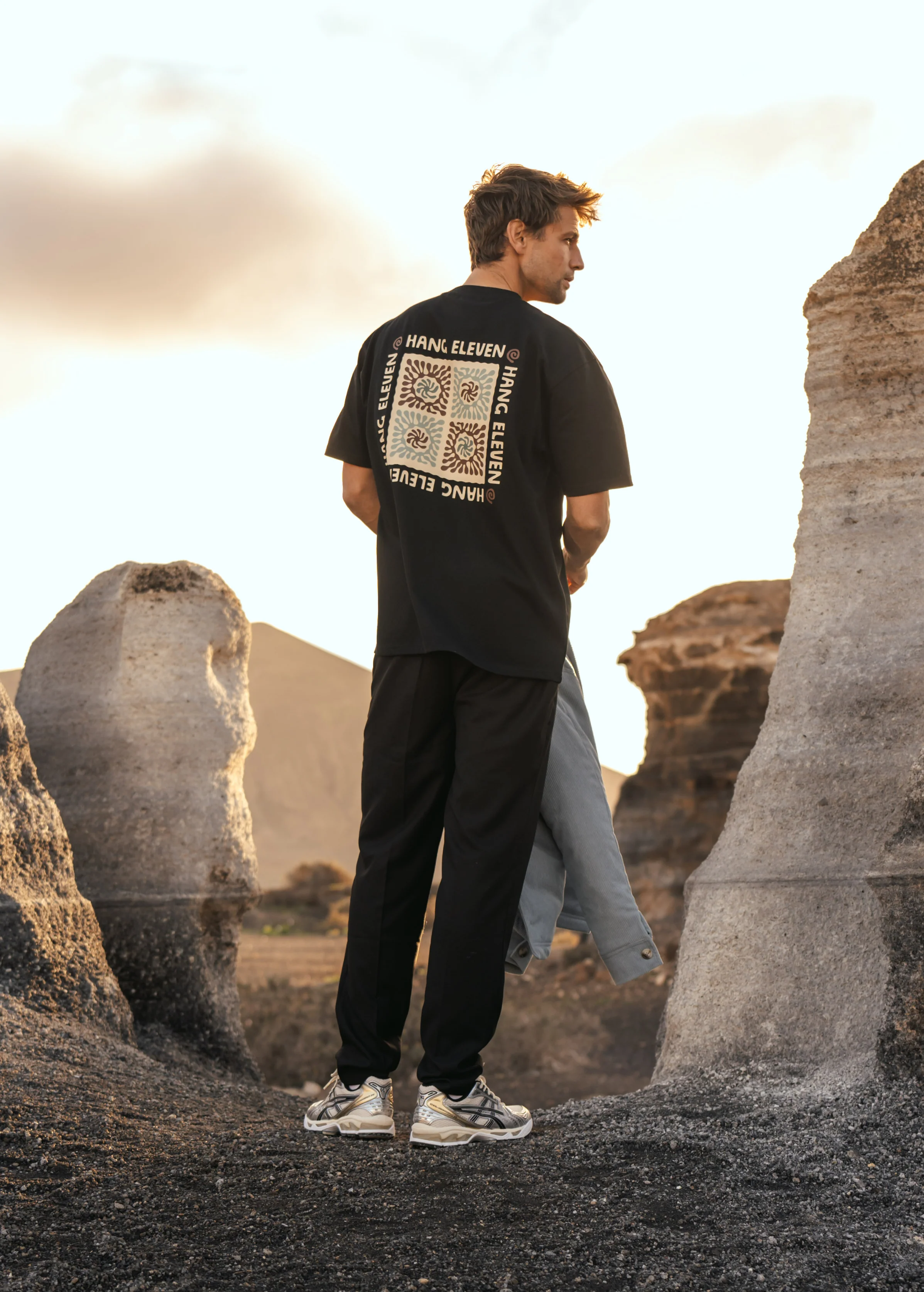 Ubu Tee - Black - Image 4